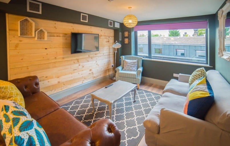 Shire Oak Road, Headingley, Leeds - Image 1